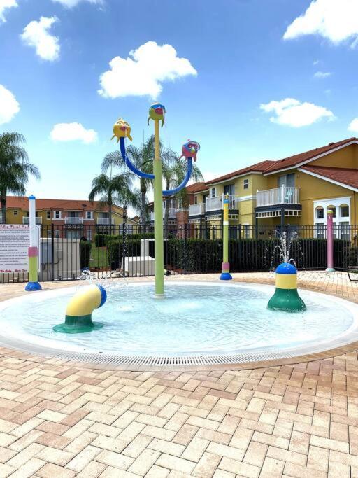 Enchanting Escape 3 Bedroom Minutes From Disney! Киссимми Экстерьер фото