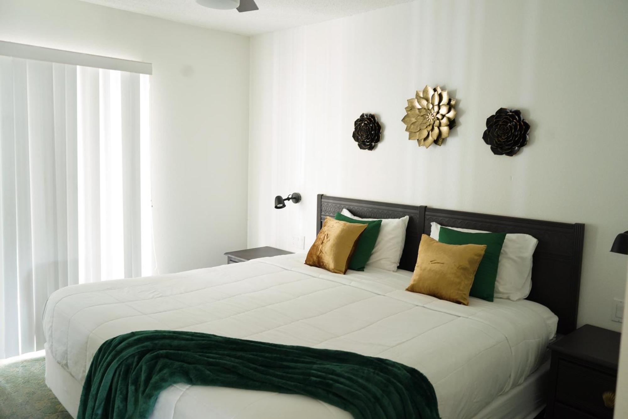 Enchanting Escape 3 Bedroom Minutes From Disney! Киссимми Экстерьер фото